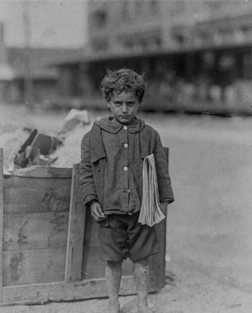 “One of the youngest newsboys in America.” Four years old and a consistent vendor. Florida’s Tampa 1913.